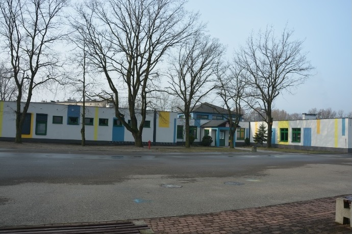 Szkoła mały budynek